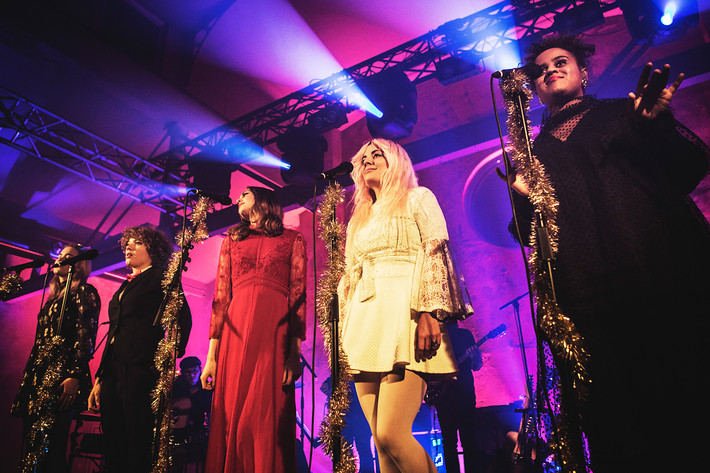 2015-12-13 - First Aid Kit, Seinabo Sey, Amanda Bergman & Maja Francis från Färgfabriken, Stockholm
