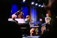 2015-12-17 - Drömmen Om Amerika Med Loney Dear från Fasching, Stockholm