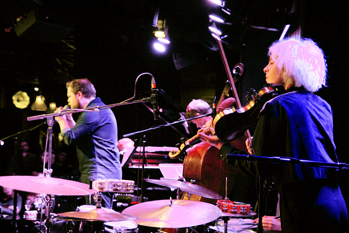 2015-12-17 - Drömmen Om Amerika Med Loney Dear från Fasching, Stockholm