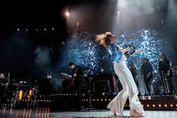 2015-12-19 - Florence + The Machine från Hallenstadion, Zürich