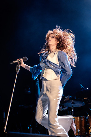 2015-12-19 - Florence + The Machine från Hallenstadion, Zürich