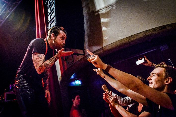 2016-02-13 - Eagles Of Death Metal från Debaser Medis, Stockholm