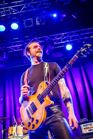 2016-02-13 - Eagles Of Death Metal från Debaser Medis, Stockholm