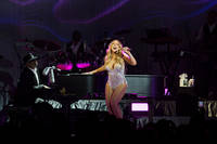 2016-04-02 - Mariah Carey från Globen, Stockholm