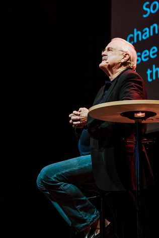 2016-04-04 - John Cleese från Slagthuset, Malmö
