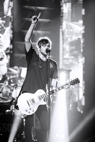 2016-06-01 - 5 Seconds of Summer från Globen, Stockholm