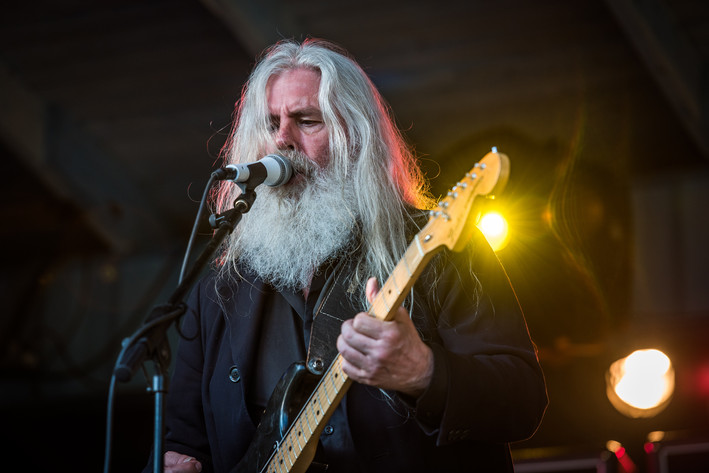 2016-06-04 - Neon rose från Muskelrock, Alvesta