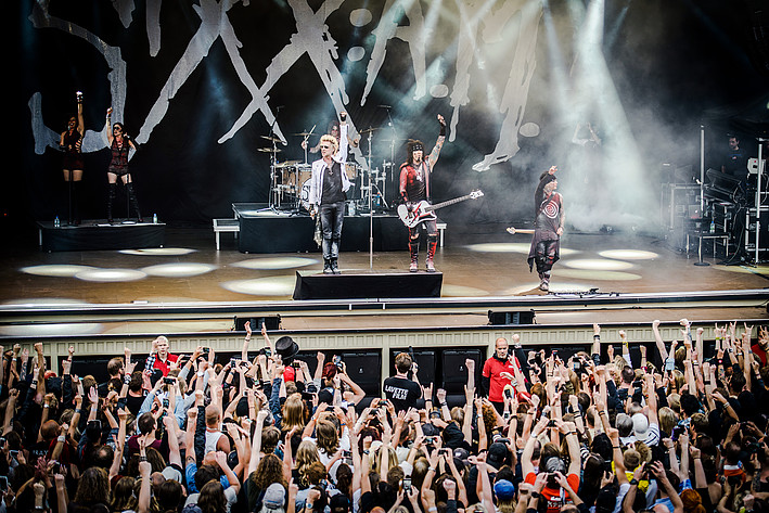 2016-06-22 - Sixx:A.M. från Gröna Lund, Stockholm