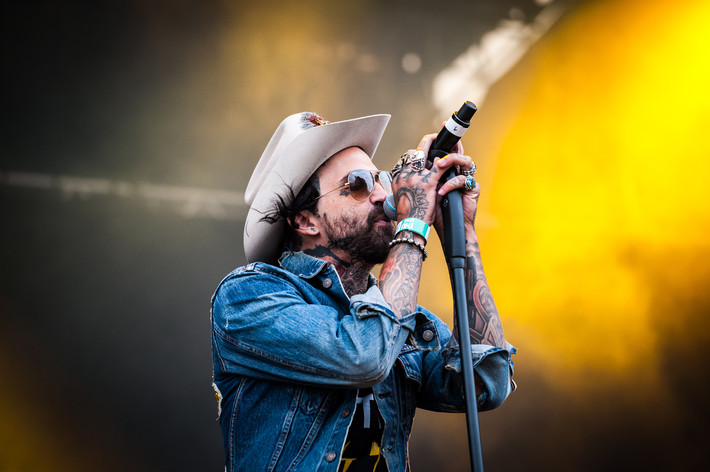 2016-06-30 - Yelawolf från Bråvalla, Norrköping