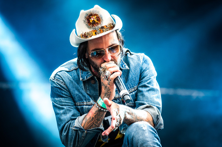 2016-06-30 - Yelawolf från Bråvalla, Norrköping