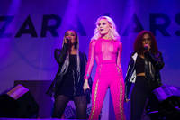 2016-06-30 - Zara Larsson från Bråvalla, Norrköping