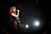 2016-06-30 - CHVRCHES från Roskildefestivalen, Roskilde