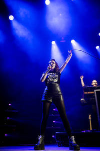 2016-06-30 - CHVRCHES från Roskildefestivalen, Roskilde