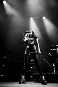 2016-06-30 - CHVRCHES från Roskildefestivalen, Roskilde