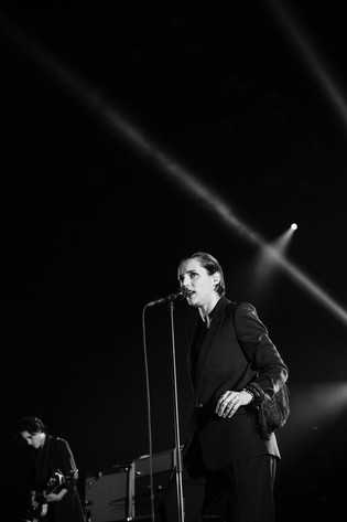 2016-06-30 - Savages från Roskildefestivalen, Roskilde