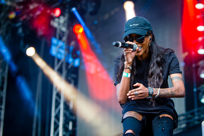 2016-07-01 - Angel Haze från Bråvalla, Norrköping