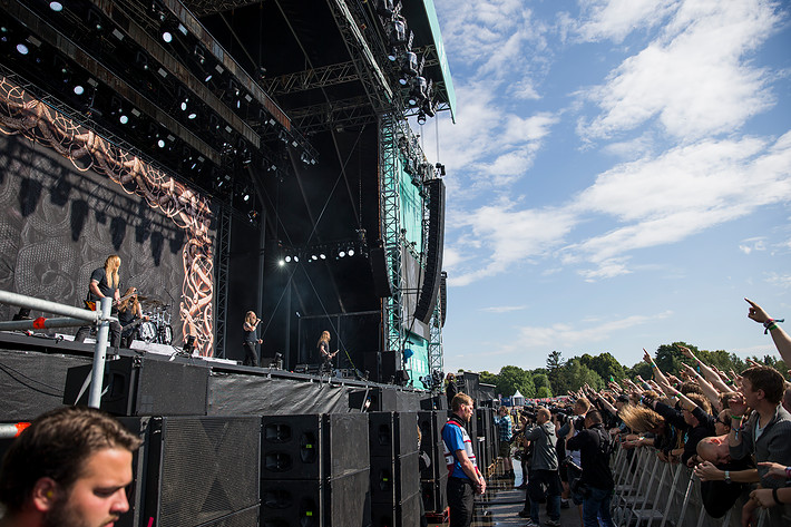 2016-07-01 - Amon Amarth från Bråvalla, Norrköping