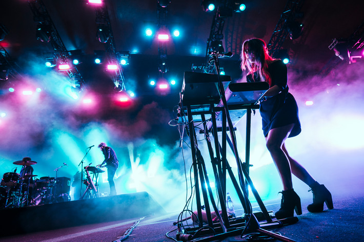 2016-07-01 - M83 från Roskildefestivalen, Roskilde