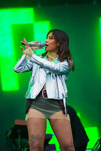 2016-07-02 - Icona Pop från Bråvalla, Norrköping