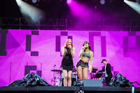 2016-07-02 - Icona Pop från Bråvalla, Norrköping