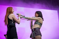 2016-07-02 - Icona Pop från Bråvalla, Norrköping