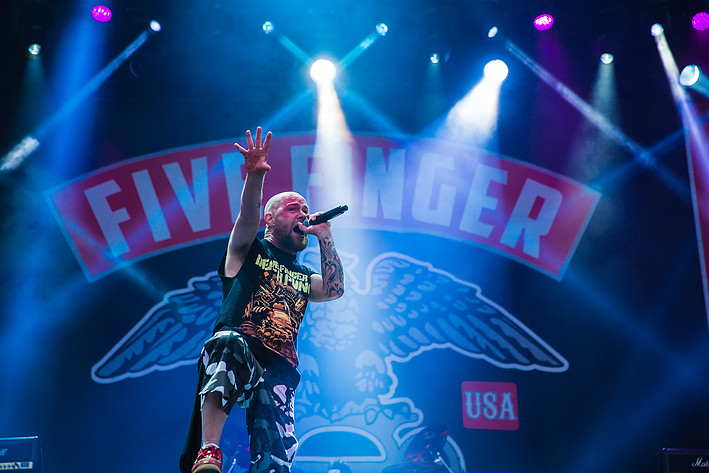 2016-07-02 - Five Finger Death Punch från Bråvalla, Norrköping