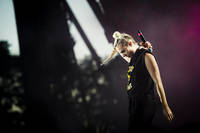 2016-07-02 - MØ från Roskildefestivalen, Roskilde