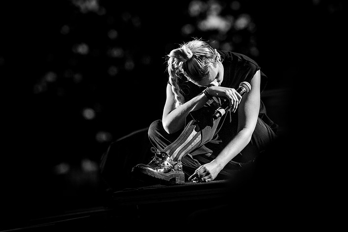 2016-07-02 - MØ från Roskildefestivalen, Roskilde