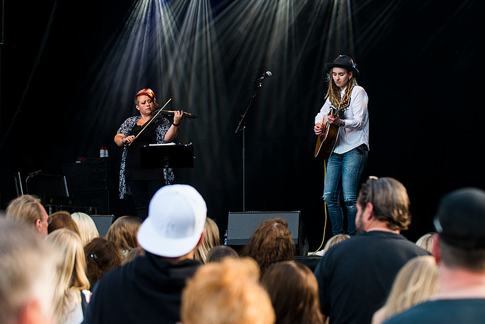 2016-07-07 - Moa Lignell från Peace & Love, Borlänge