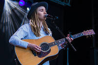 2016-07-07 - Moa Lignell från Peace & Love, Borlänge
