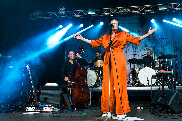 2016-07-08 - Ane Brun från Peace & Love, Borlänge