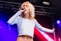 2016-07-09 - Julia Adams från Peace & Love, Borlänge