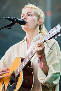 2016-07-09 - Anna Ternheim från Peace & Love, Borlänge