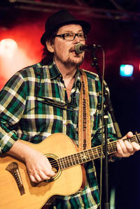 2016-07-08 - Ola Magnell från Peace & Love, Borlänge
