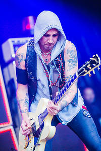 2016-07-09 - Backyard Babies från Peace & Love, Borlänge