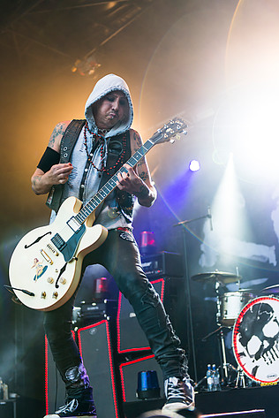 2016-07-09 - Backyard Babies från Peace & Love, Borlänge