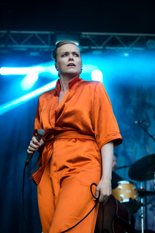 2016-07-08 - Ane Brun från Peace & Love, Borlänge