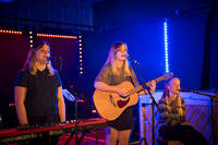 2016-07-29 - Erika & Sofia från Storsjöyran, Östersund