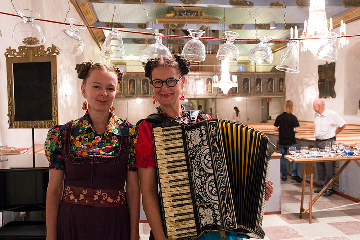 2016-08-05 - Gretli & Heidli från Styrsö kyrka, Göteborg