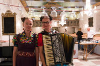 2016-08-05 - Gretli & Heidli från Styrsö kyrka, Göteborg