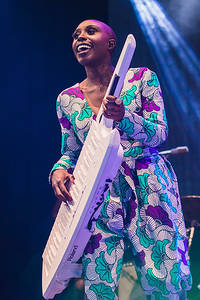2016-08-11 - Laura Mvula från Way Out West, Göteborg