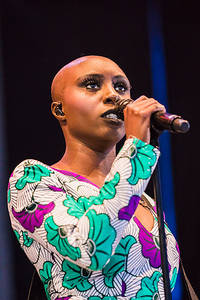 2016-08-11 - Laura Mvula från Way Out West, Göteborg