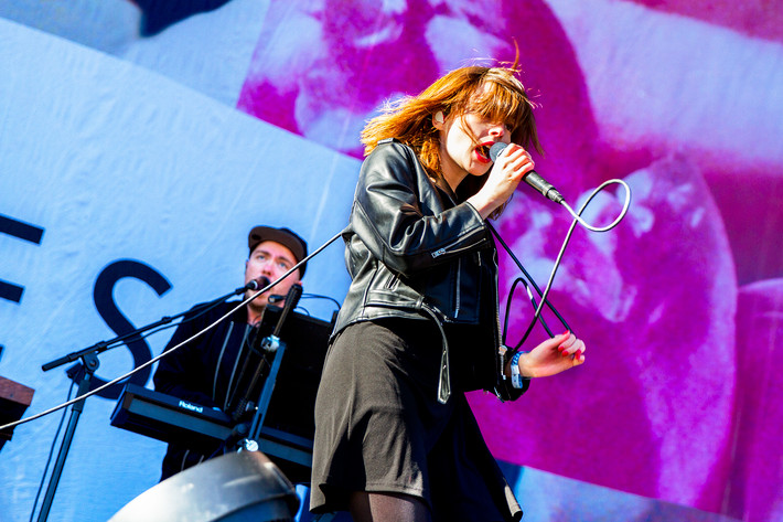 2016-08-11 - CHVRCHES från Way Out West, Göteborg