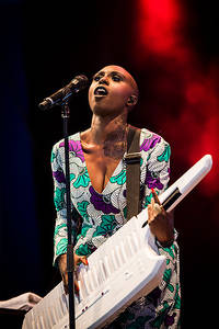 2016-08-11 - Laura Mvula från Way Out West, Göteborg
