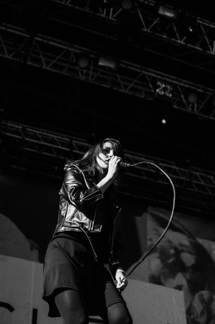 2016-08-11 - CHVRCHES från Way Out West, Göteborg