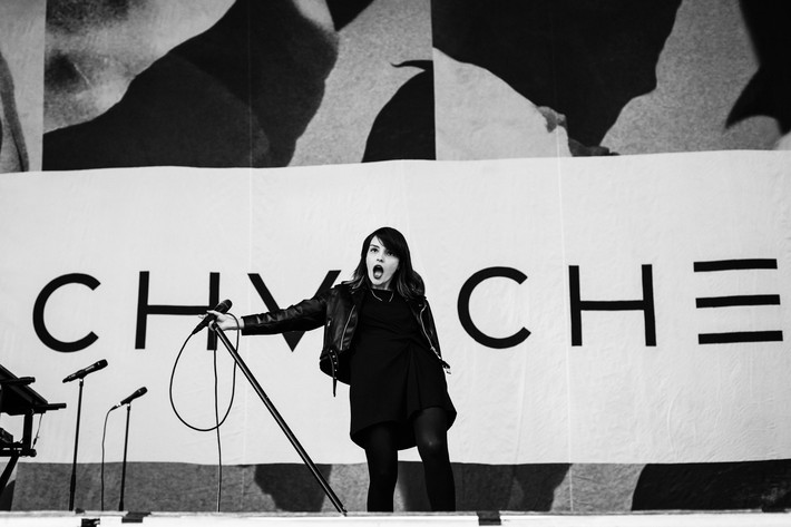 2016-08-11 - CHVRCHES från Way Out West, Göteborg