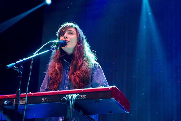 2016-08-12 - Julia Holter från Way Out West, Göteborg