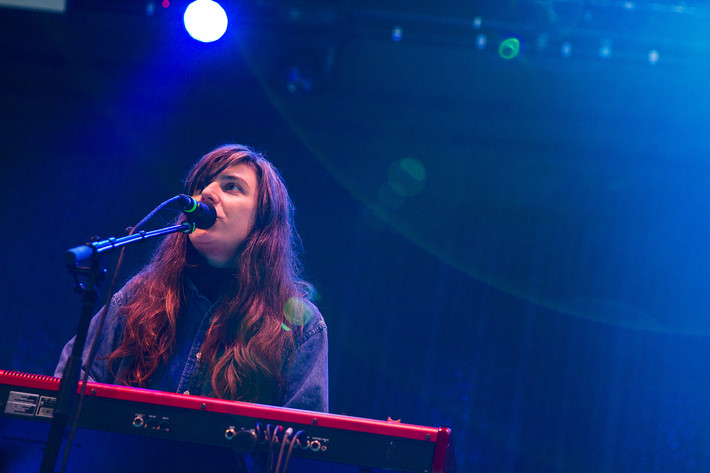 2016-08-12 - Julia Holter från Way Out West, Göteborg
