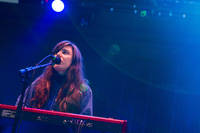 2016-08-12 - Julia Holter från Way Out West, Göteborg