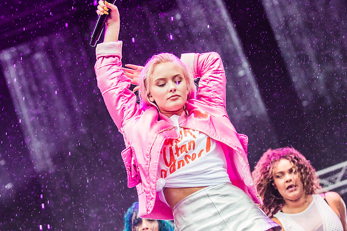 2016-08-12 - Zara Larsson från Way Out West, Göteborg